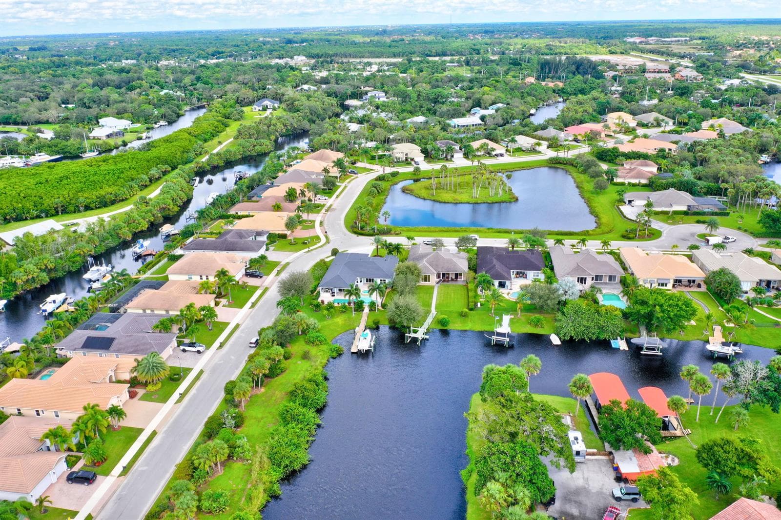 7186 SW Quiet River Court photo 16