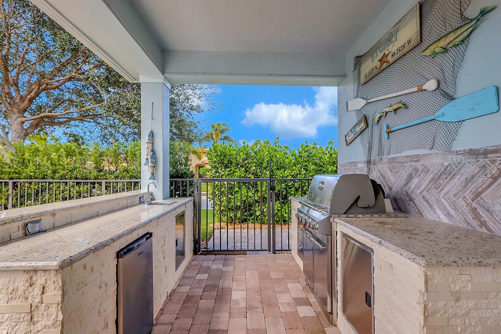 7186 SW Quiet River Court photo 24