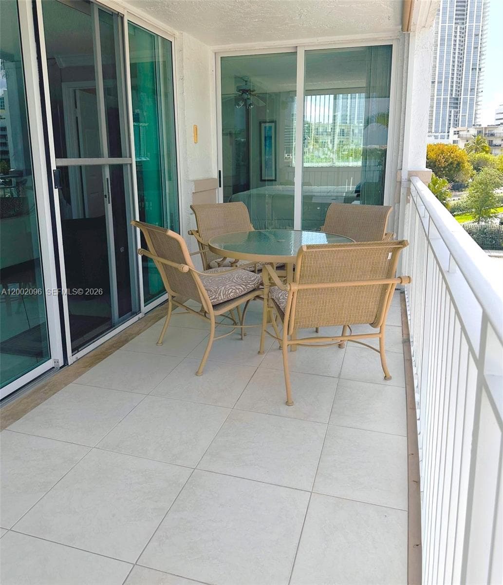 18000 N Bay Rd 201 photo 11