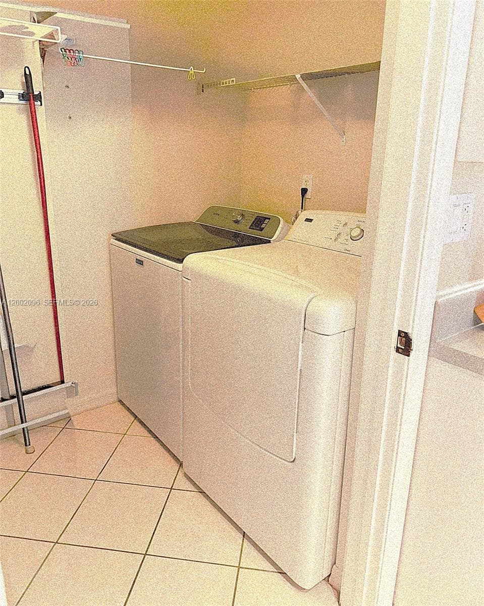 18000 N Bay Rd 201 photo 25