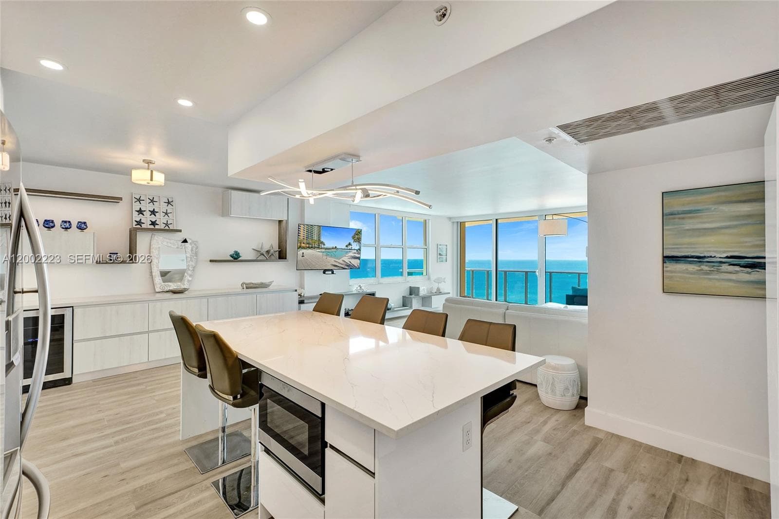 2501 S Ocean Dr 1211 photo 3