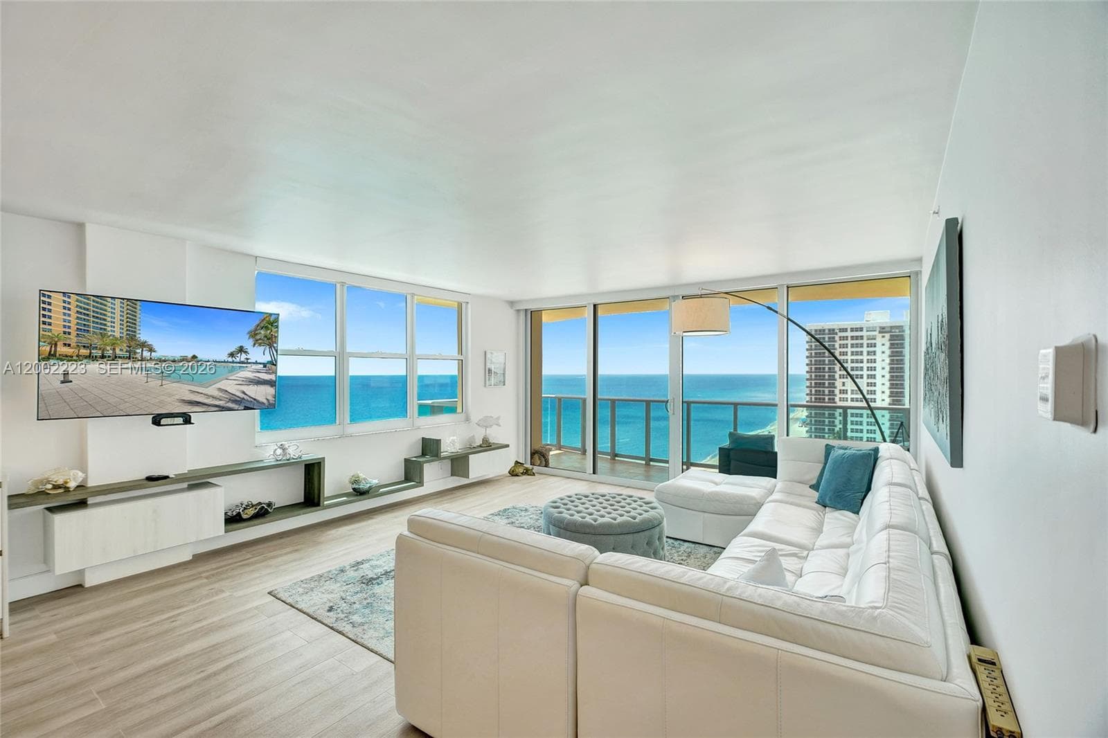 2501 S Ocean Dr 1211 photo 4