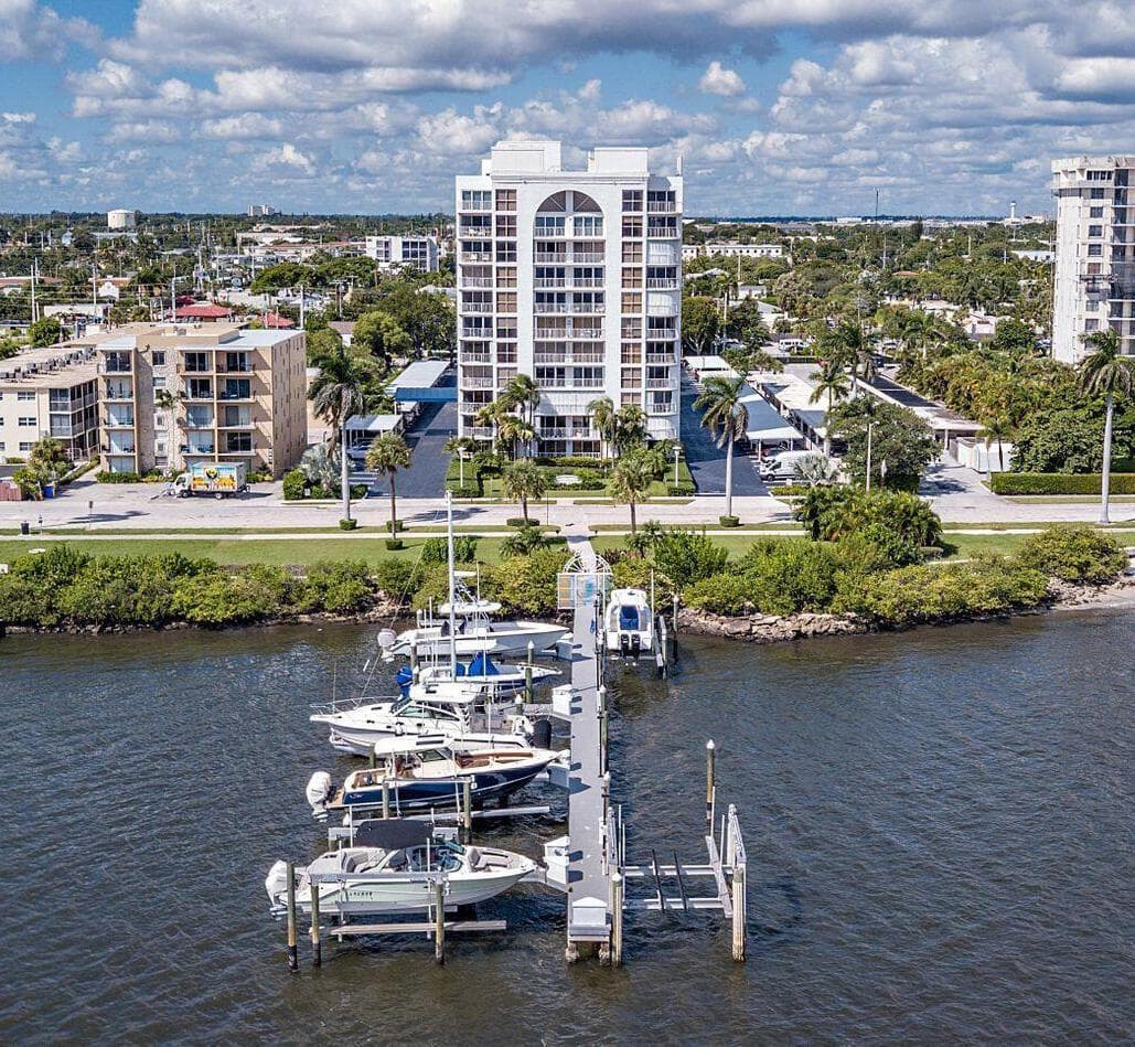 3901 S Flagler Drive 804 photo 11