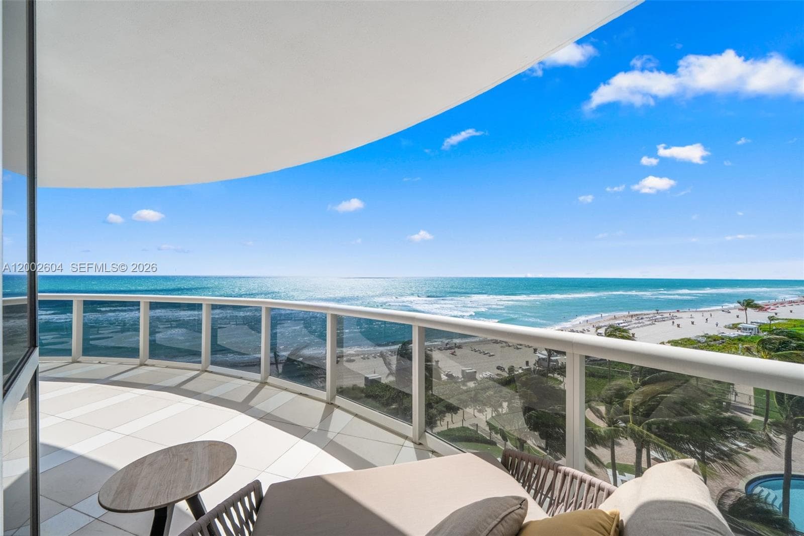 18201 Collins Ave 709 photo 3