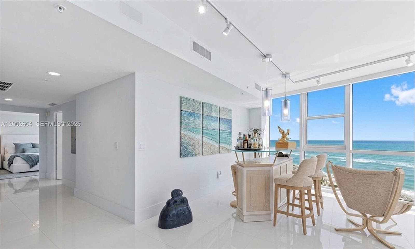 18201 Collins Ave 709 photo 5