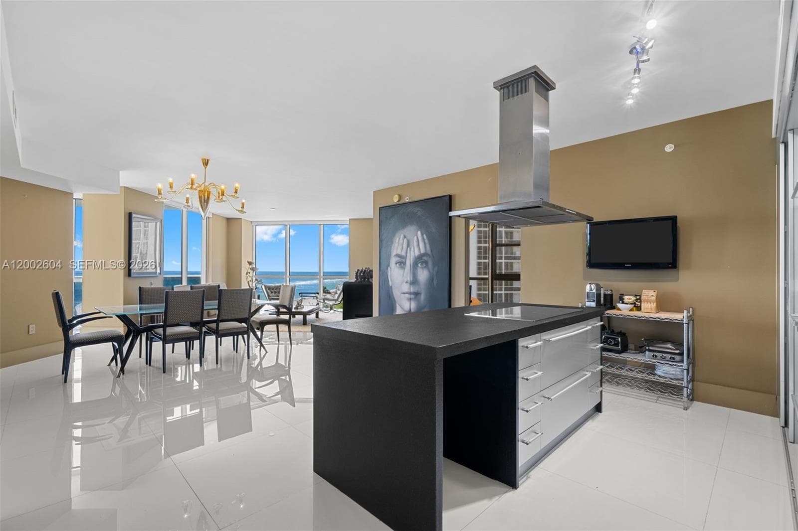 18201 Collins Ave 709 photo 10