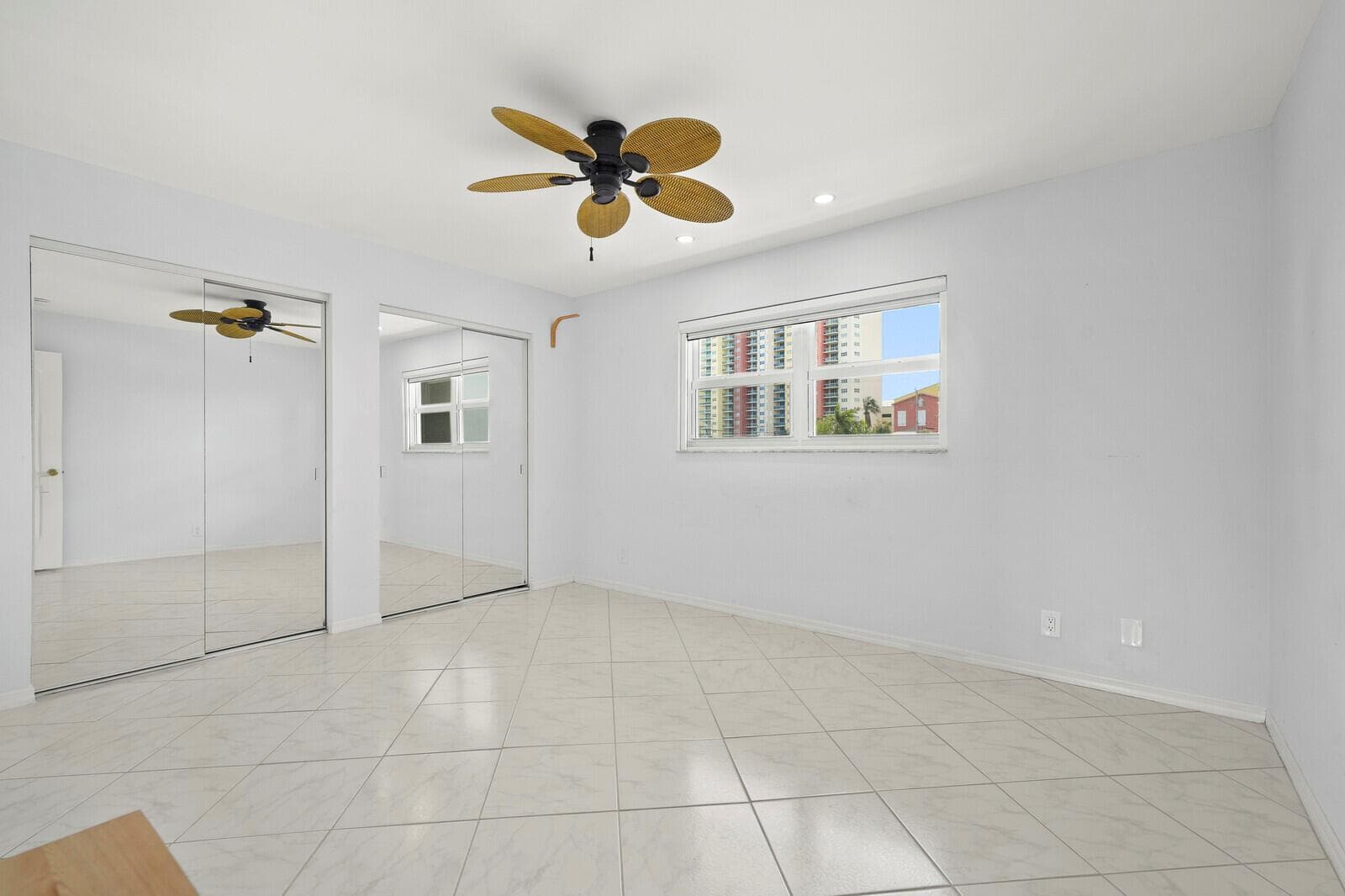 400 Wilma Circle 207 photo 22