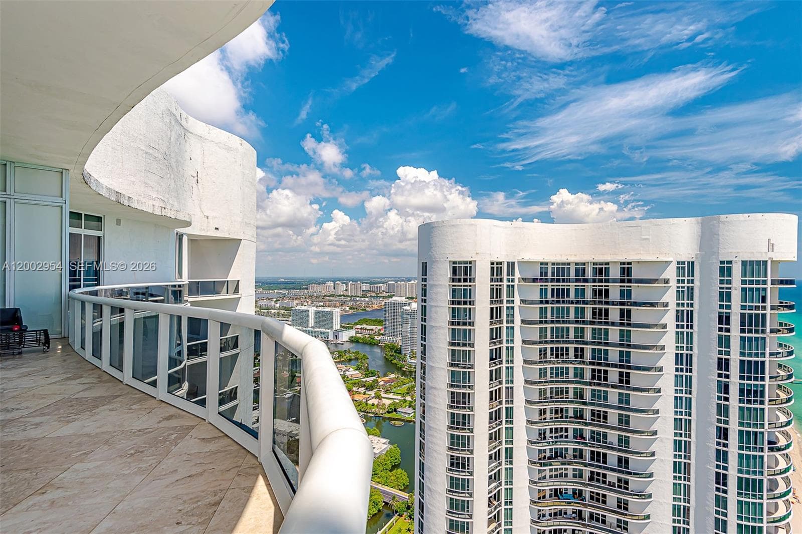 15901 Collins Ave 4302 photo 4