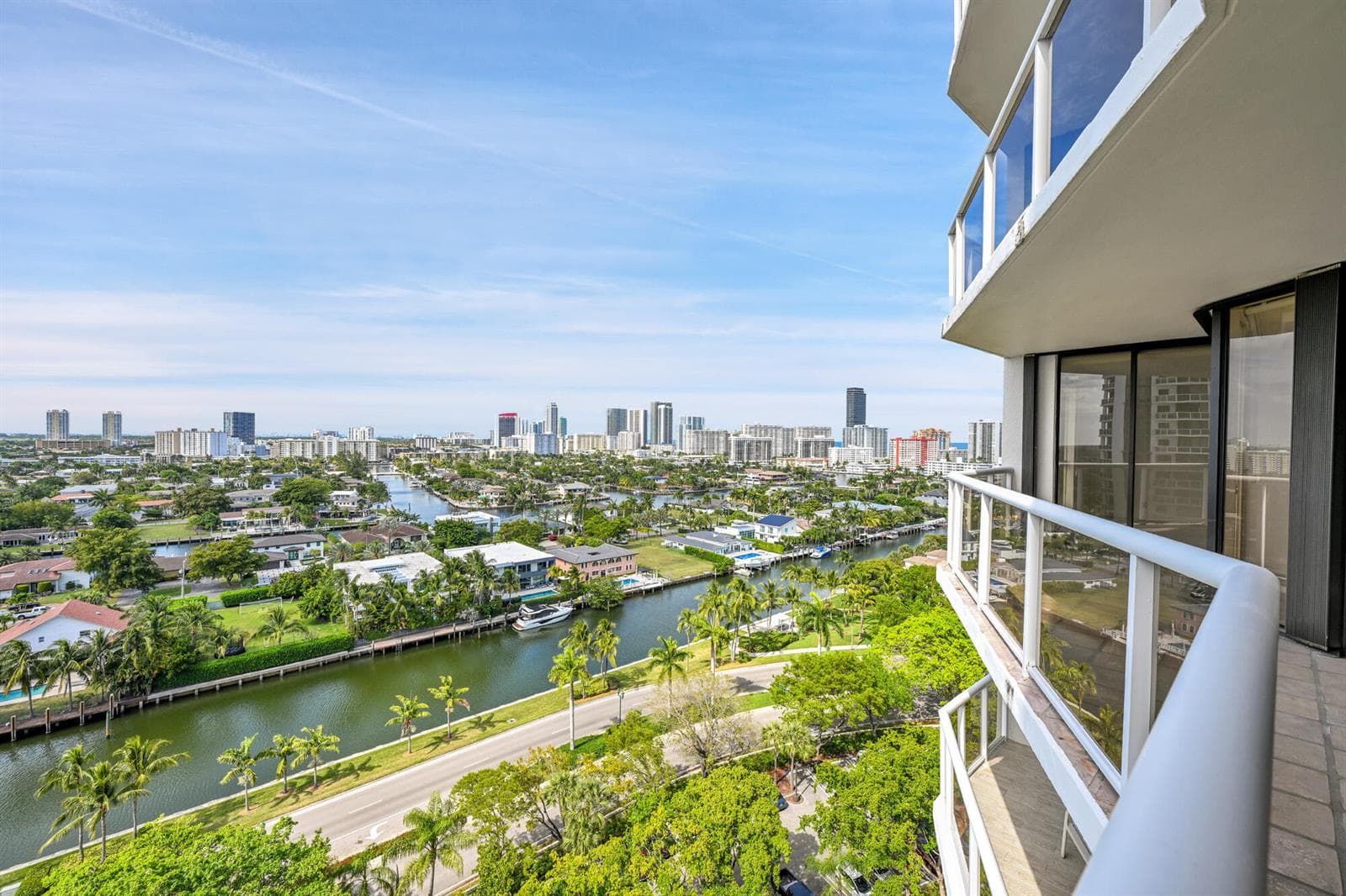 3640 Yacht Club Drive 1501 photo 23