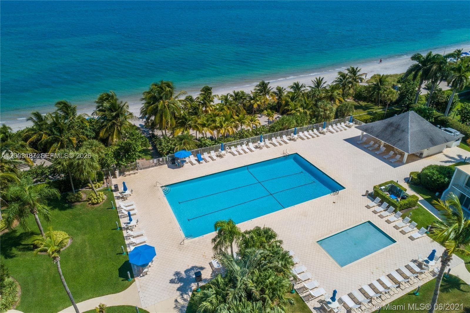881 Ocean Dr 3E photo 13