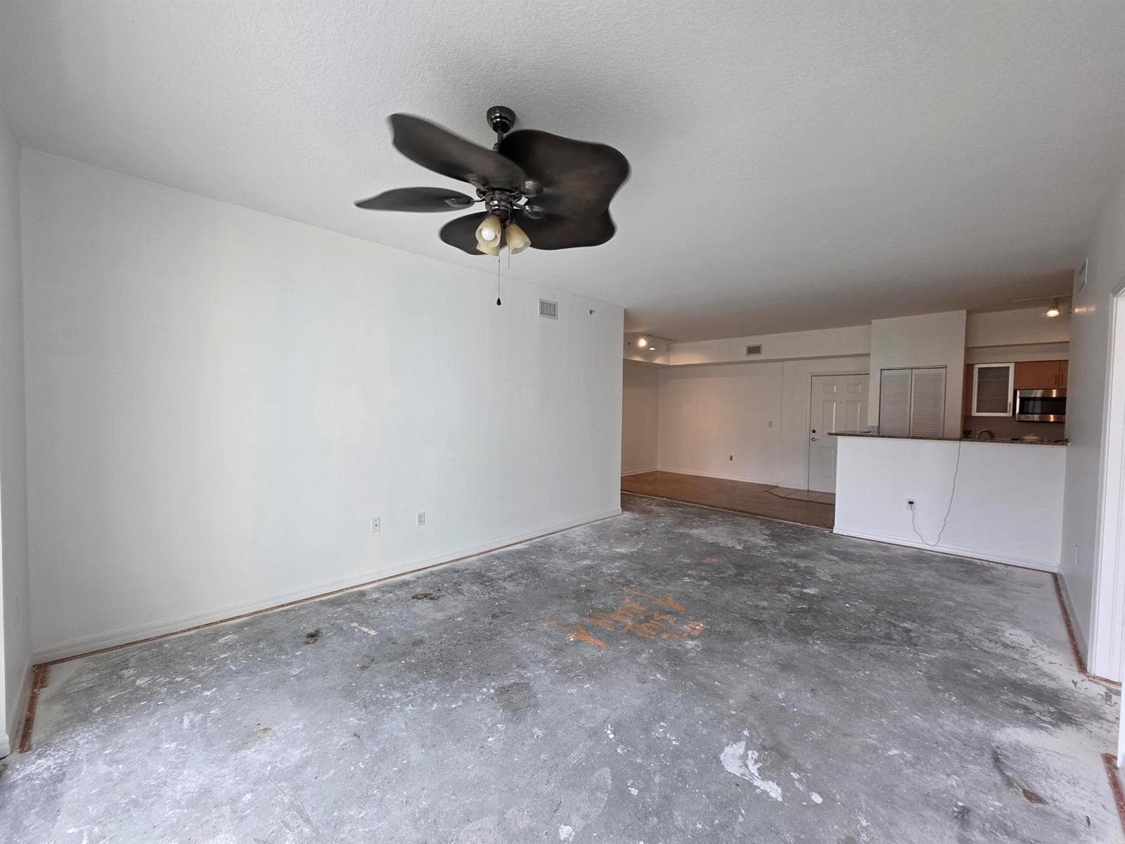 804 E Windward Way 508 photo 23