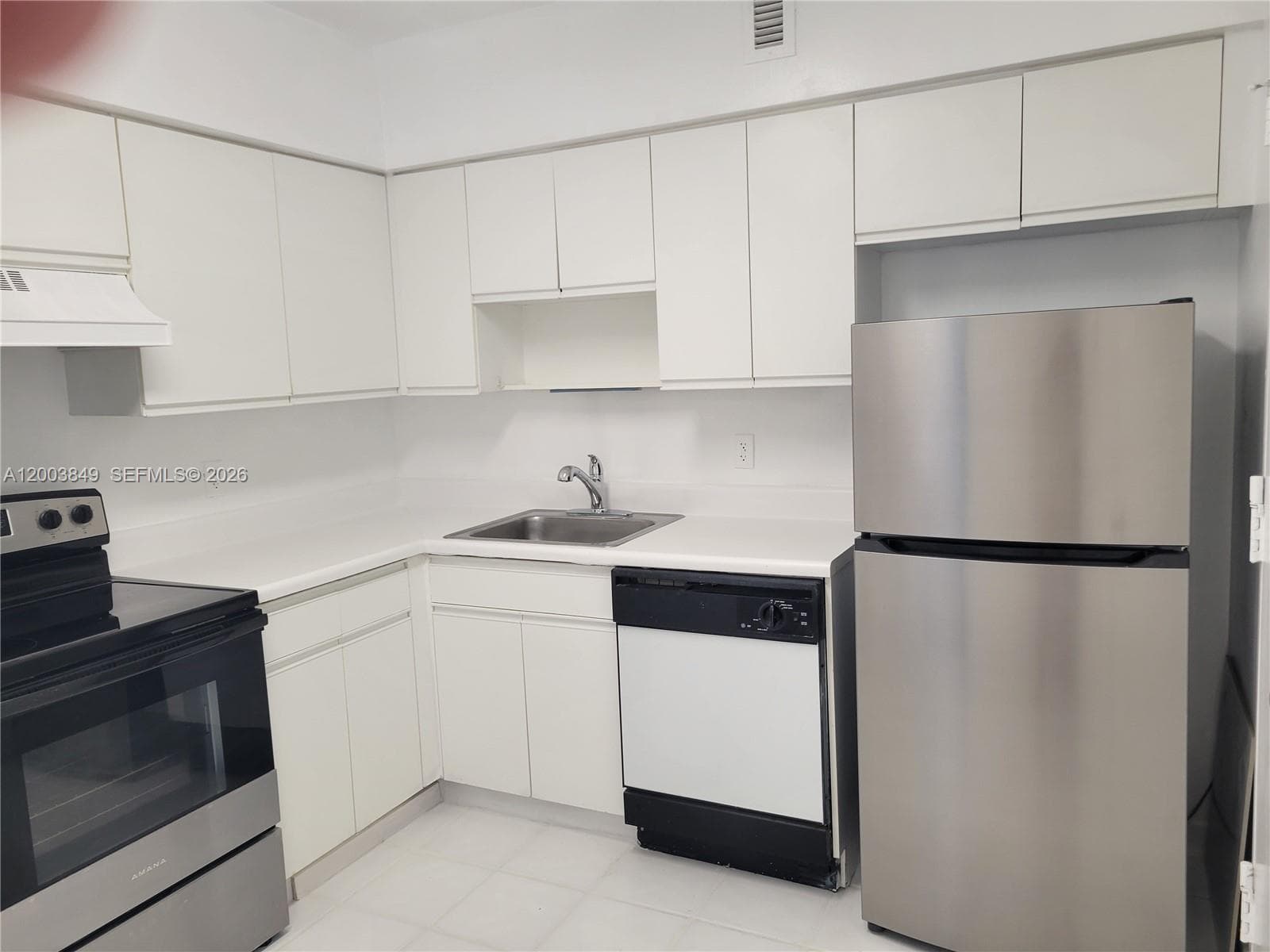 5700 Collins Ave 8A photo 14