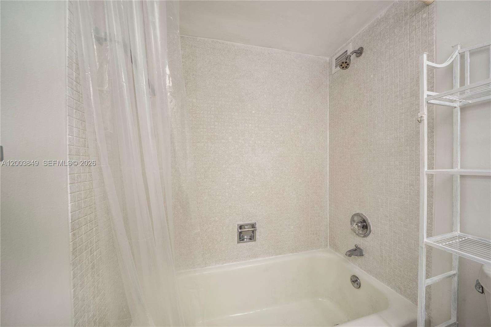 5700 Collins Ave 8A photo 19