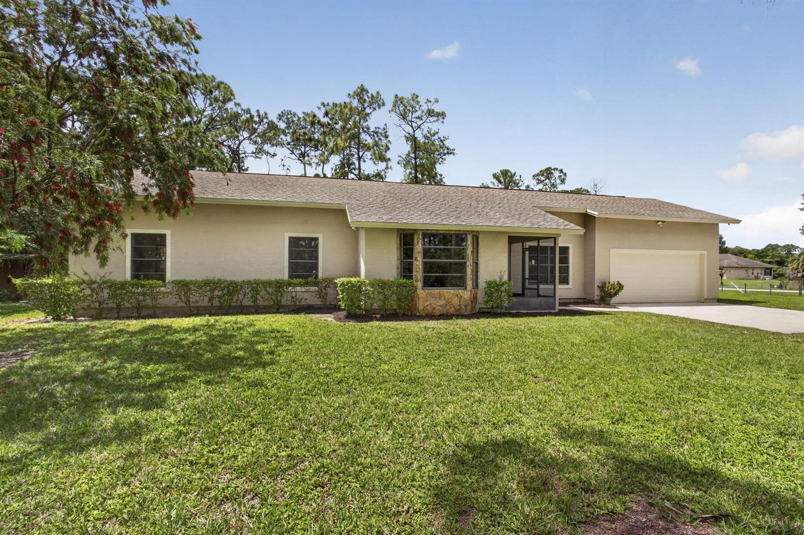 6045 Hall Boulevard photo 3