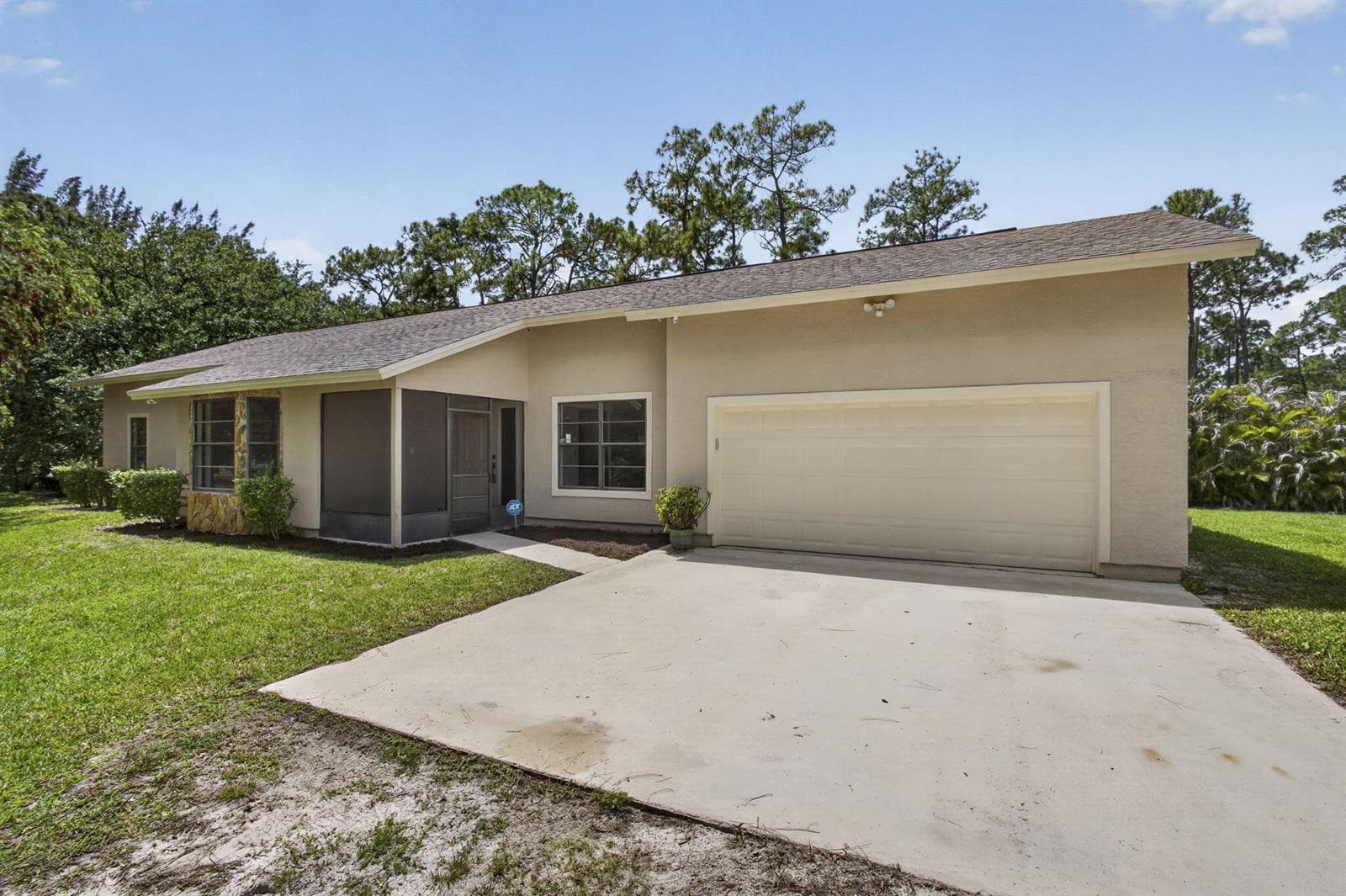 6045 Hall Boulevard photo 8
