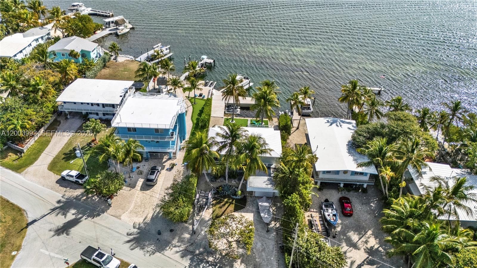 69 Shoreland Dr photo 3