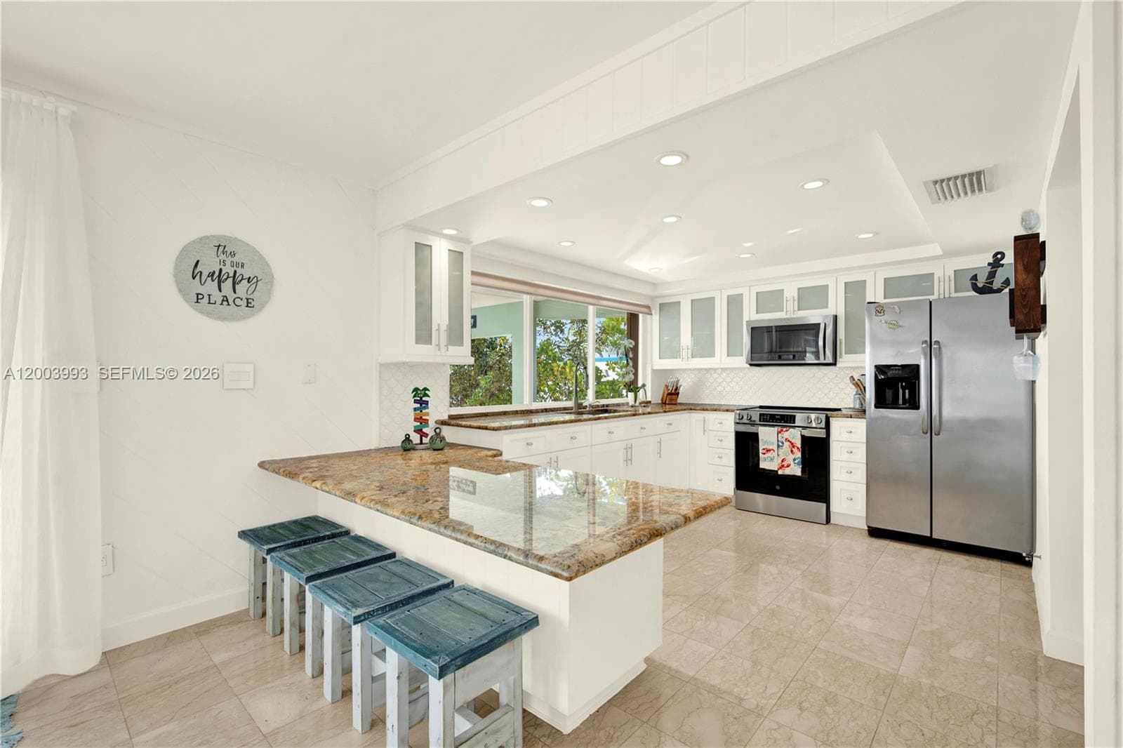 69 Shoreland Dr photo 5