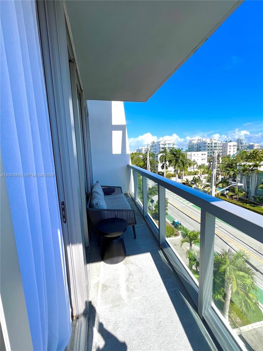 9940 W Bay Harbor Dr 5A-N photo 16