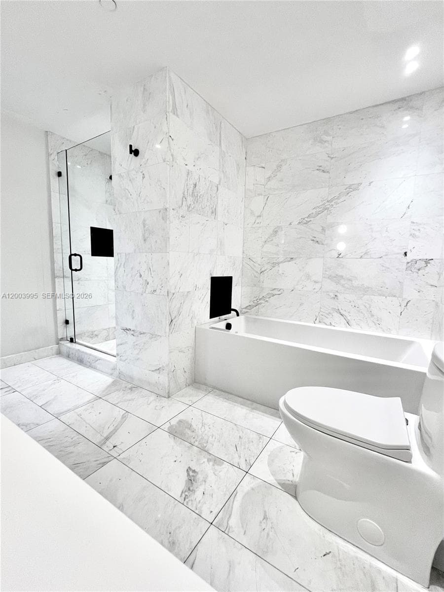9940 W Bay Harbor Dr 5A-N photo 15