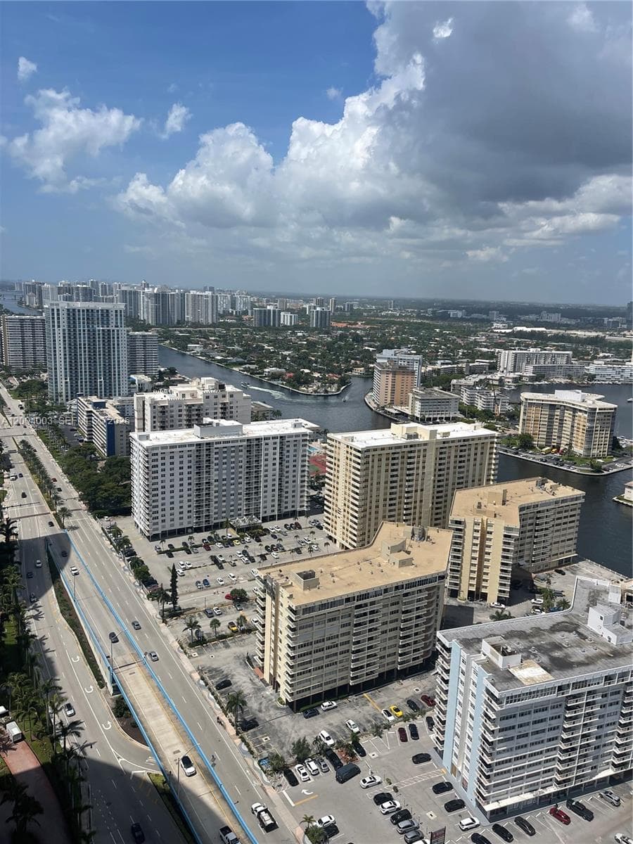 4111 S Ocean Dr 3411 photo 22