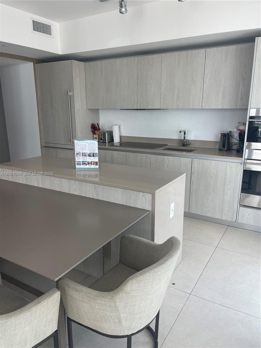 4111 S Ocean Dr 3411 photo 7