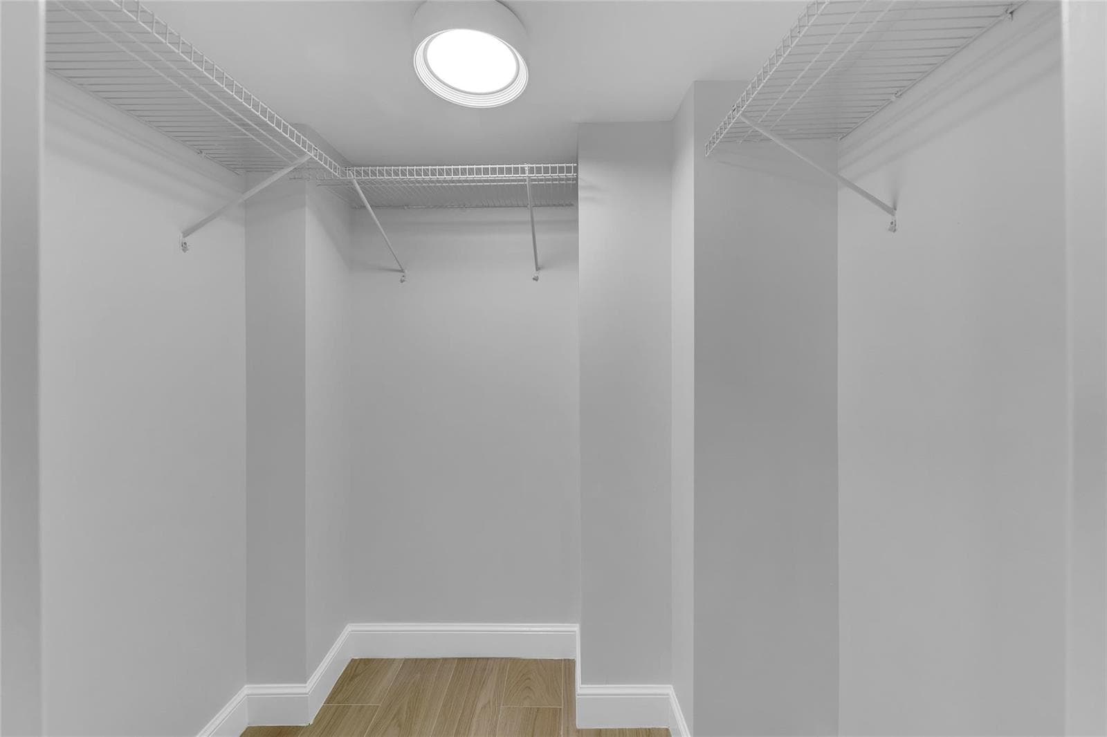 900 SE 2nd Street 502 photo 19