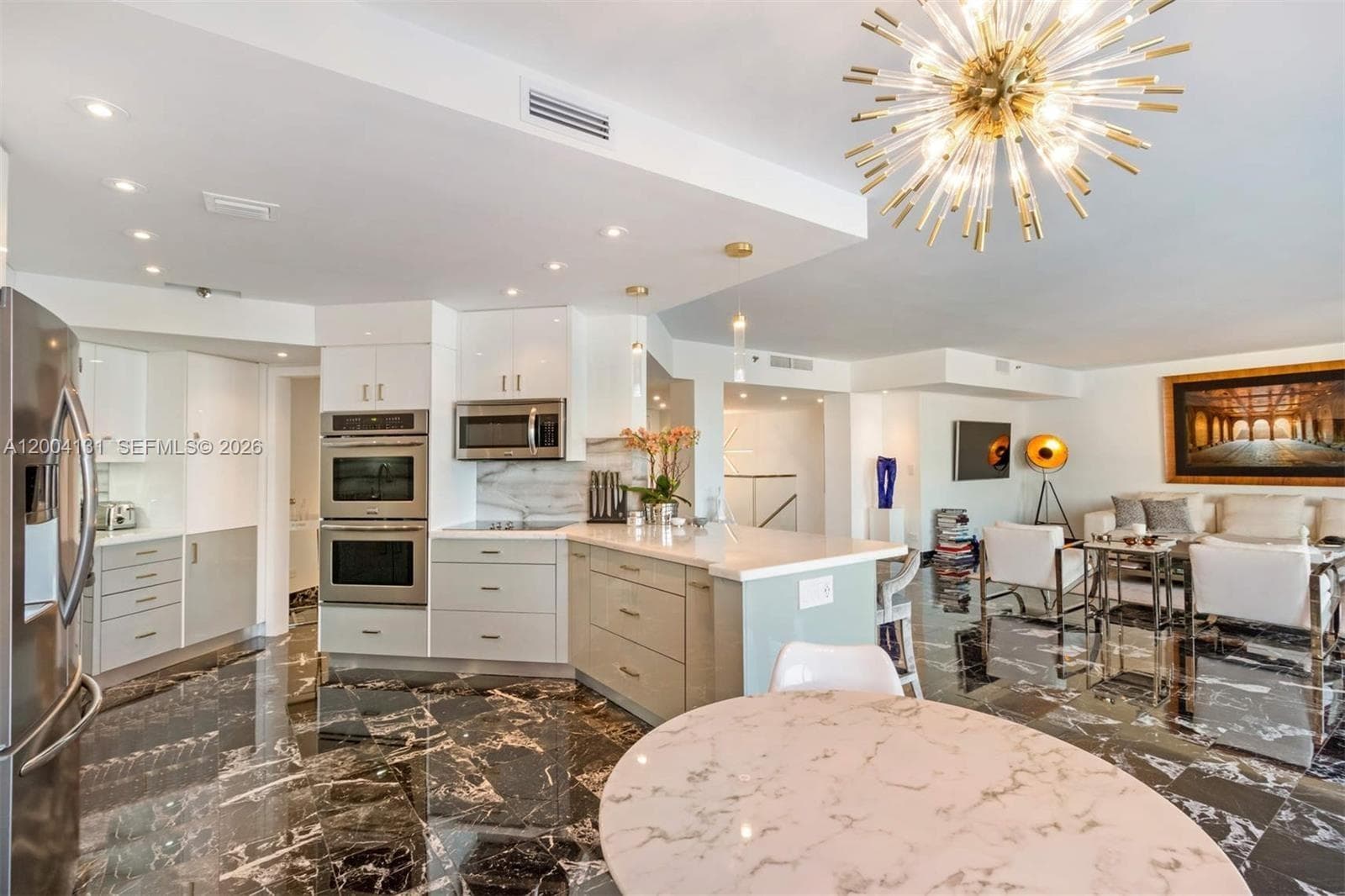 20191 E Country Club Dr TH7 photo 15