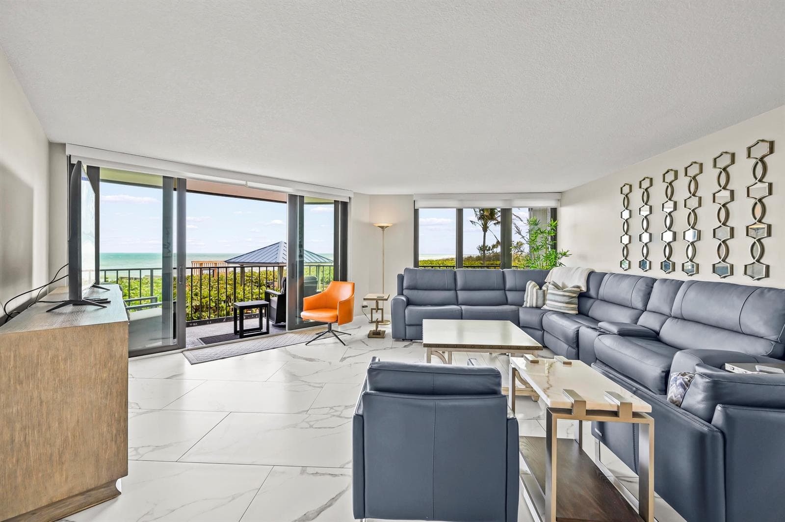 9650 S Ocean Drive 106 photo 3