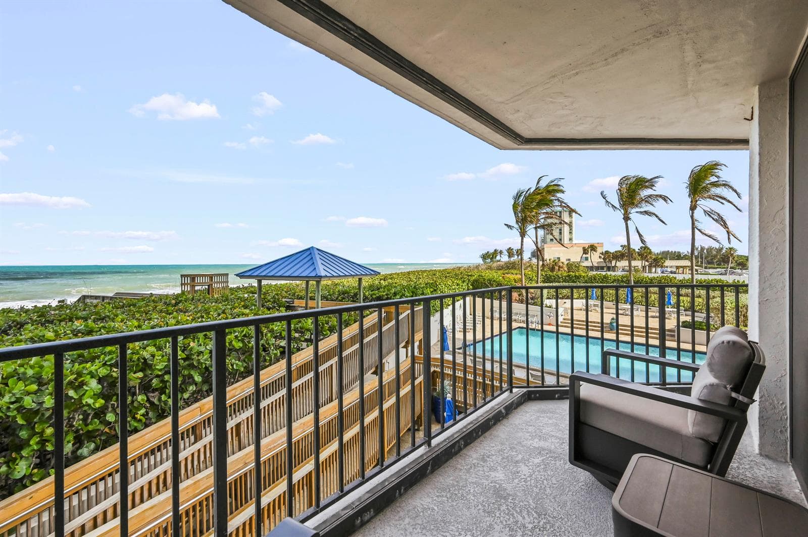 9650 S Ocean Drive 106 photo 1