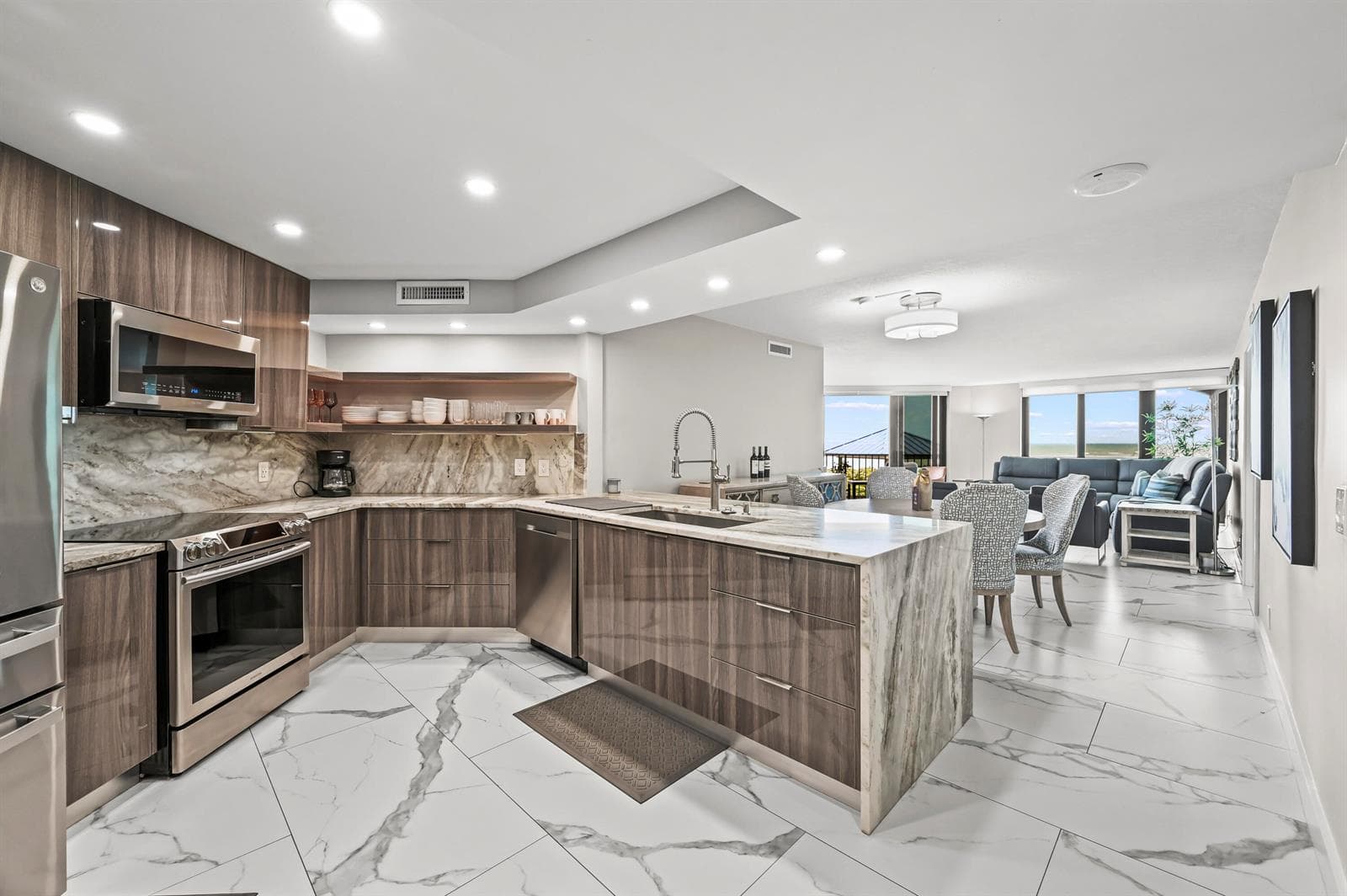 9650 S Ocean Drive 106 photo 5