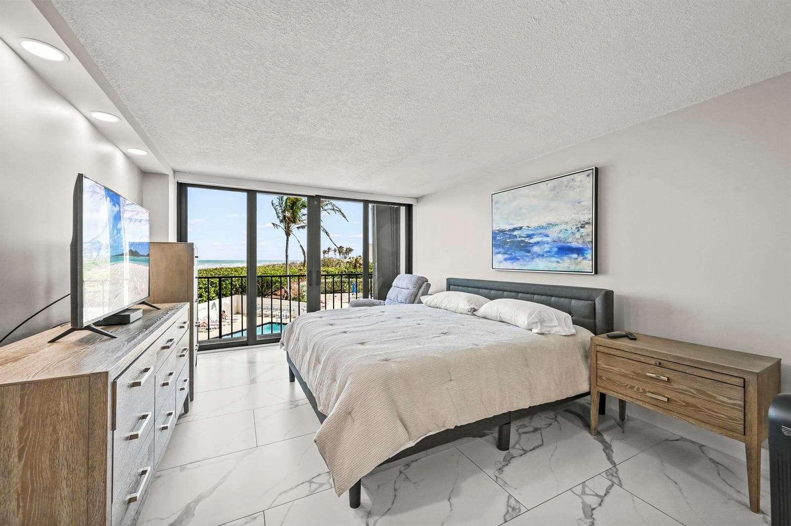 9650 S Ocean Drive 106 photo 8