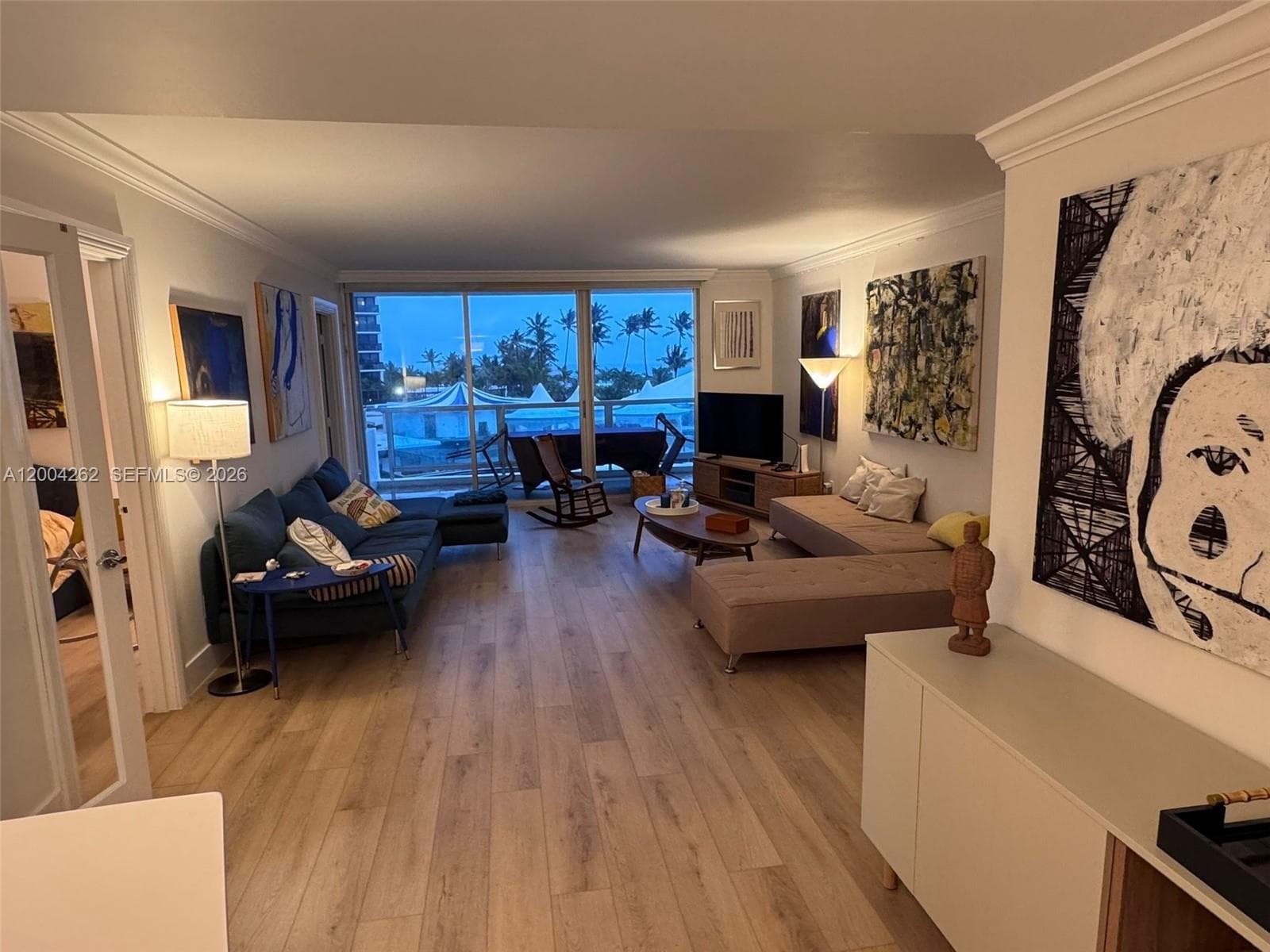 5151 Collins Ave 436 photo 2