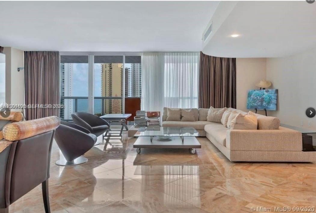 16500 Collins Ave 1551 photo 6
