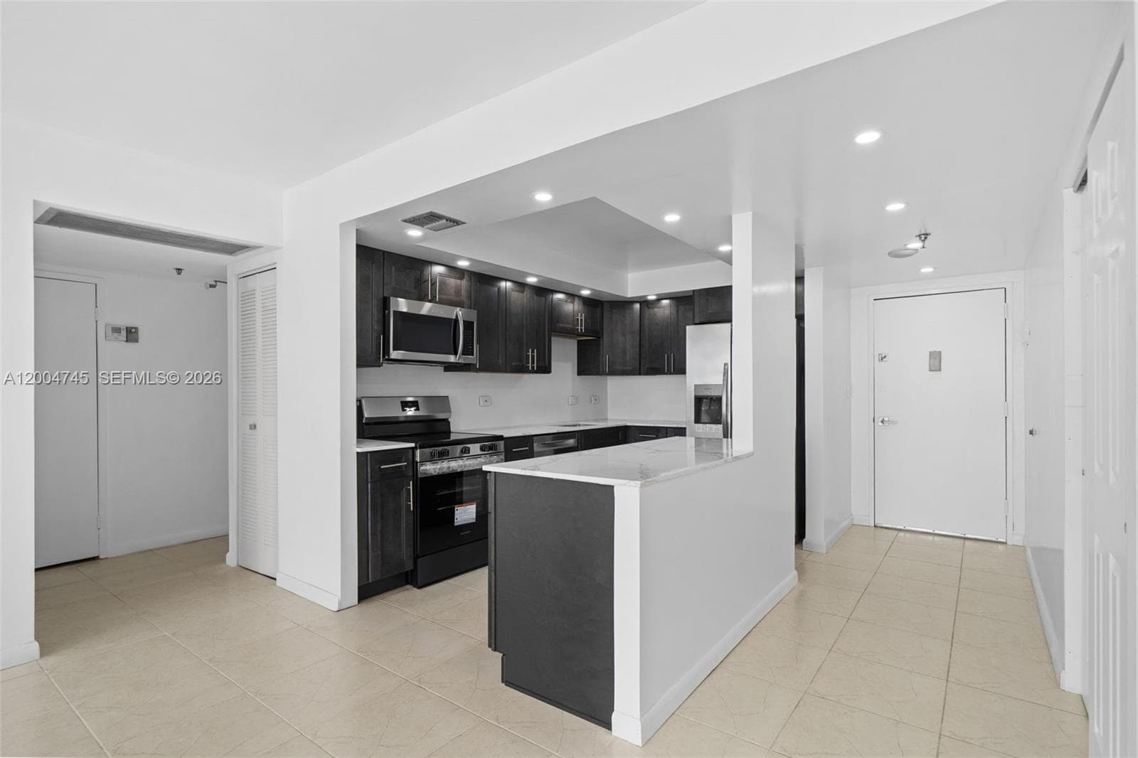 20505 E Country Club Dr 1938 photo 5