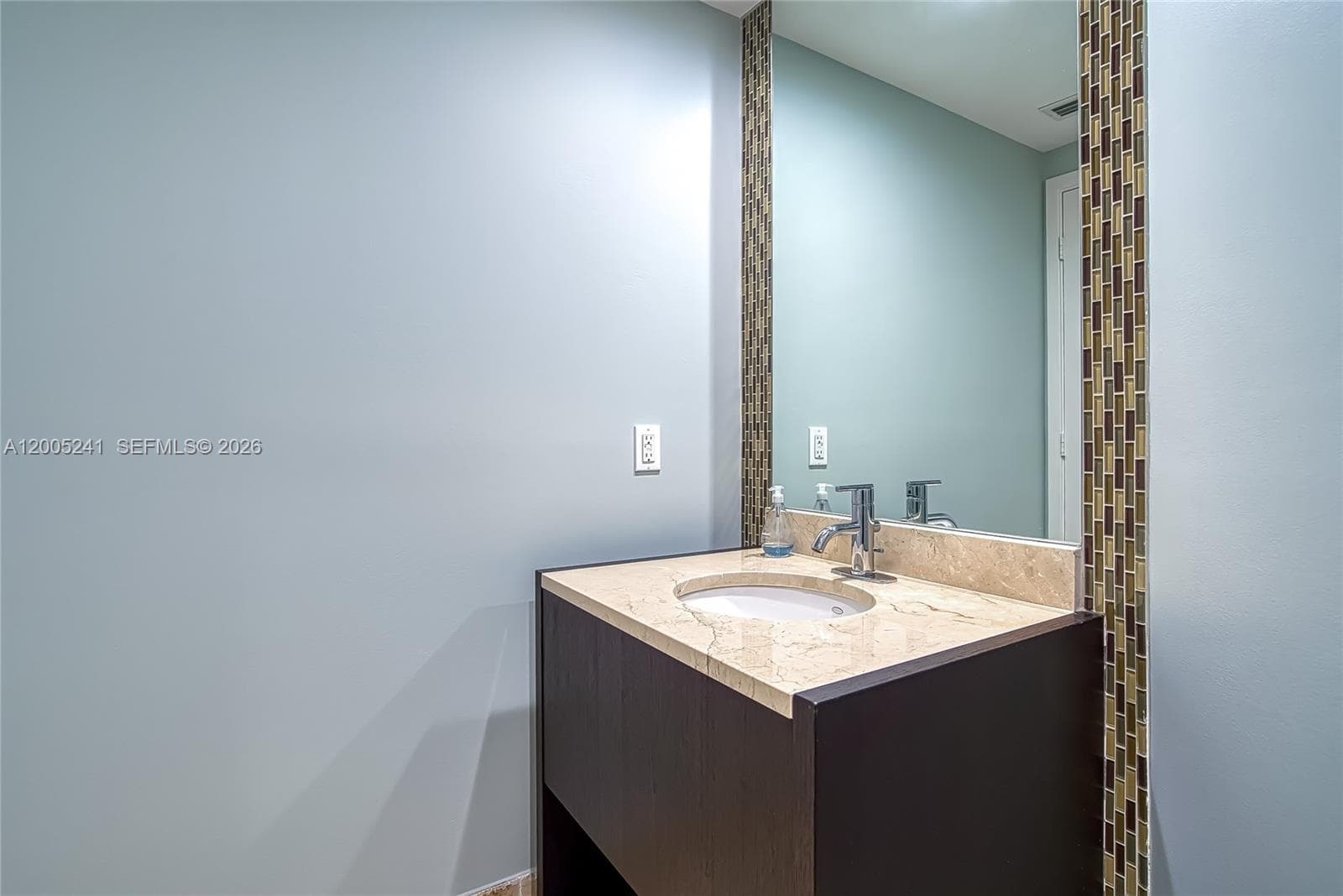 18201 Collins Ave 1701 photo 16