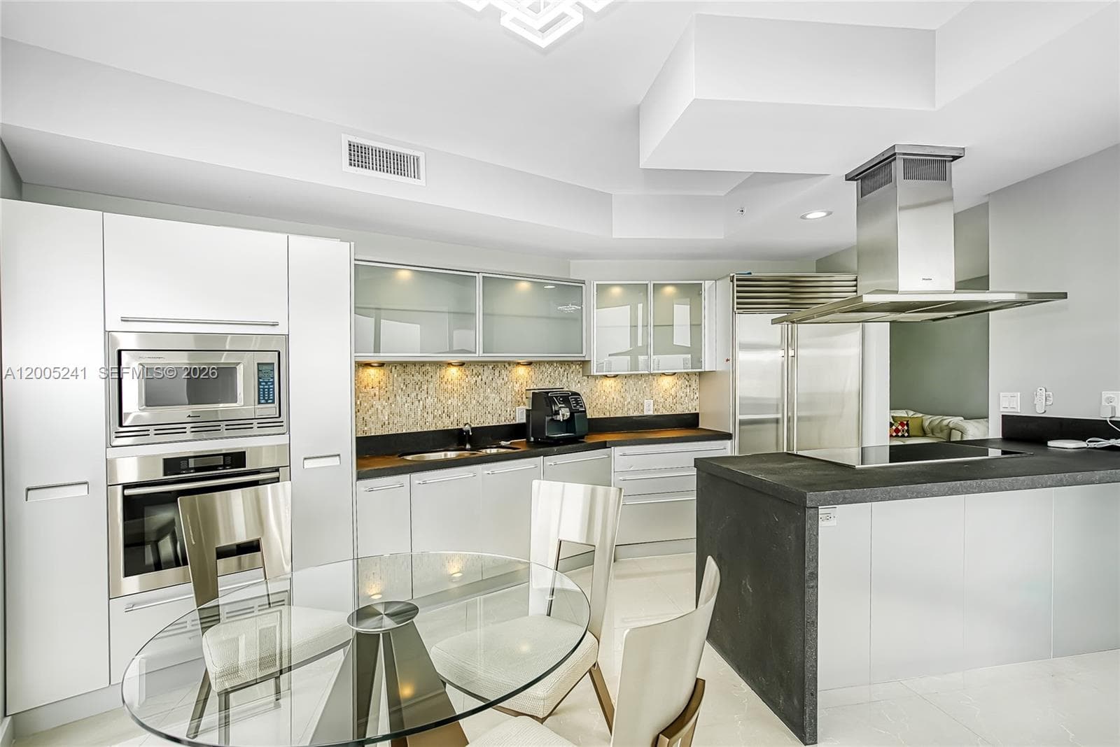18201 Collins Ave 1701 photo 9