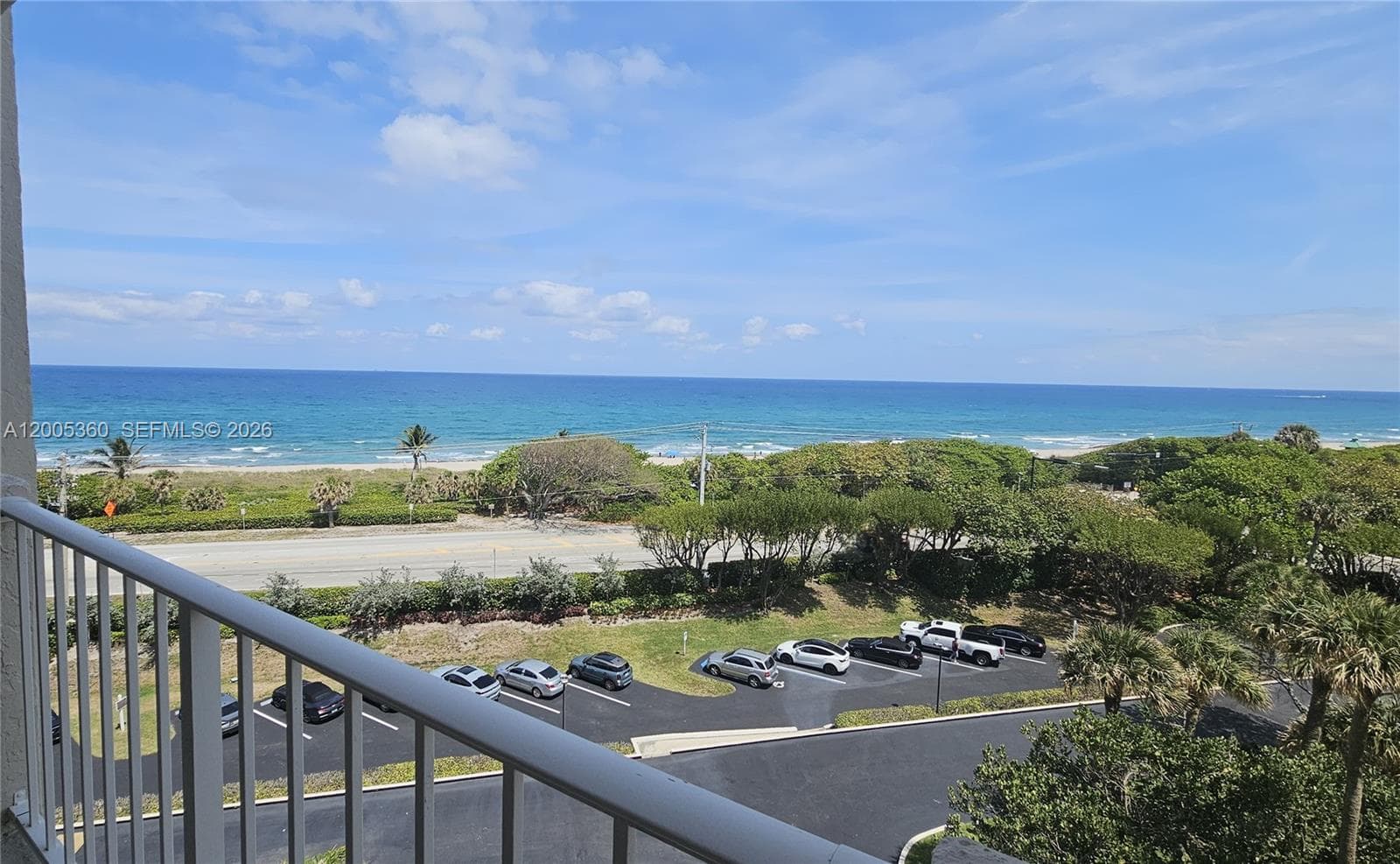 4001 N Ocean Blvd 702 photo 1