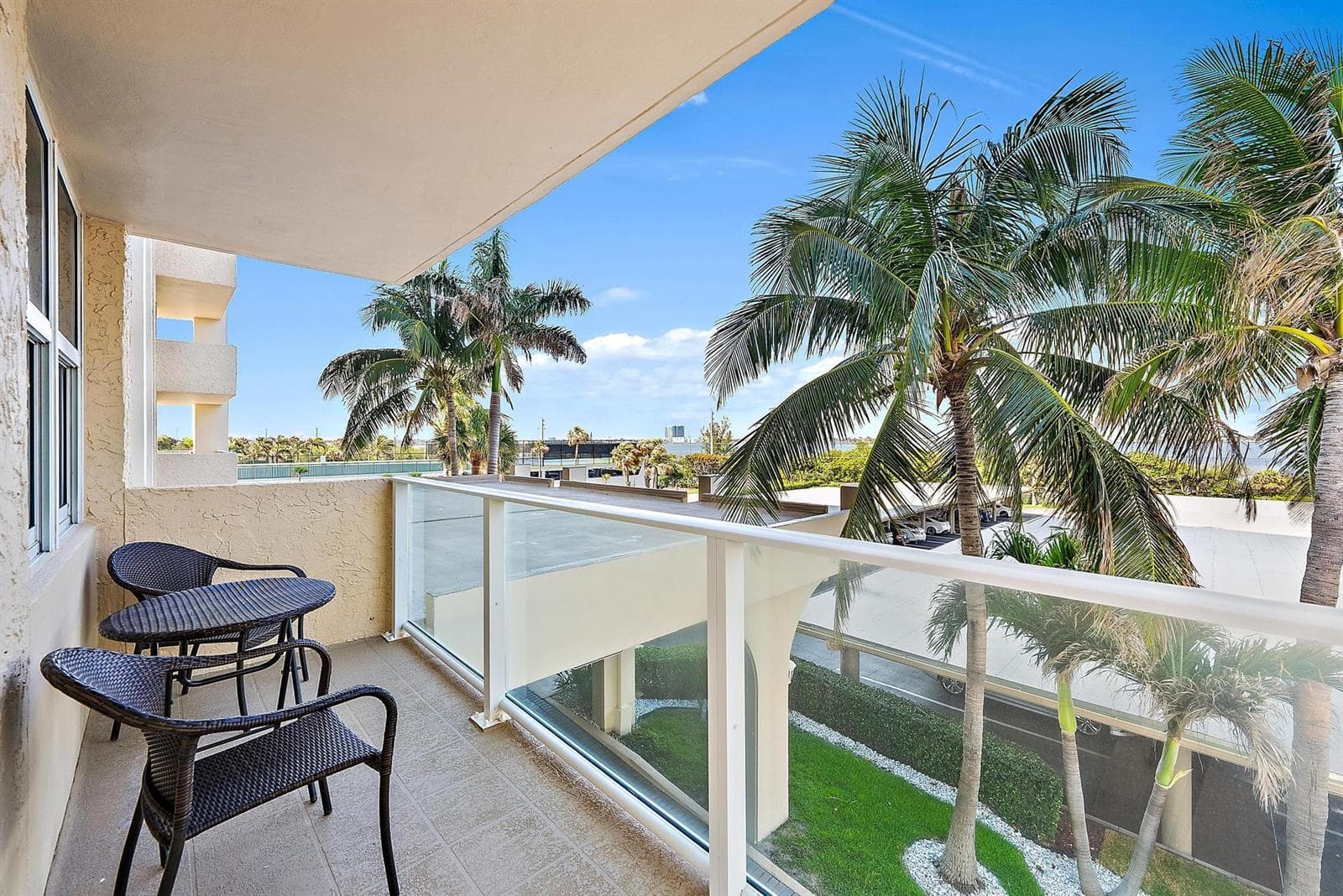 5440 N Ocean Drive 202 photo 7