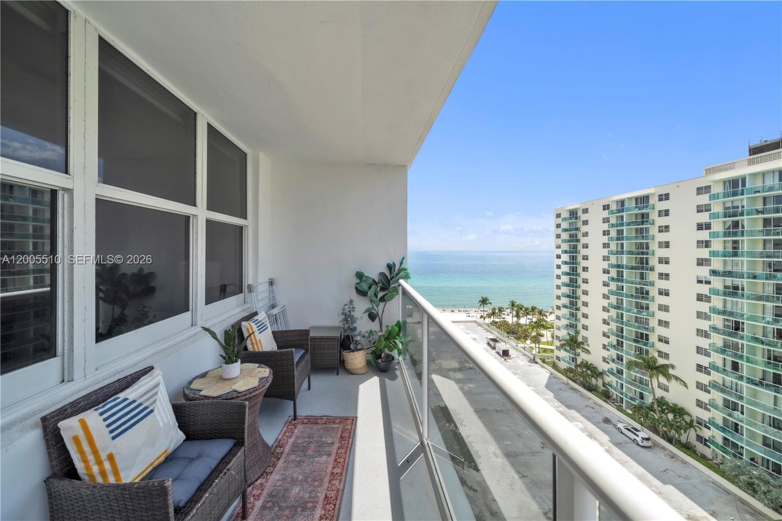 3725 S Ocean Dr 1220 photo 1