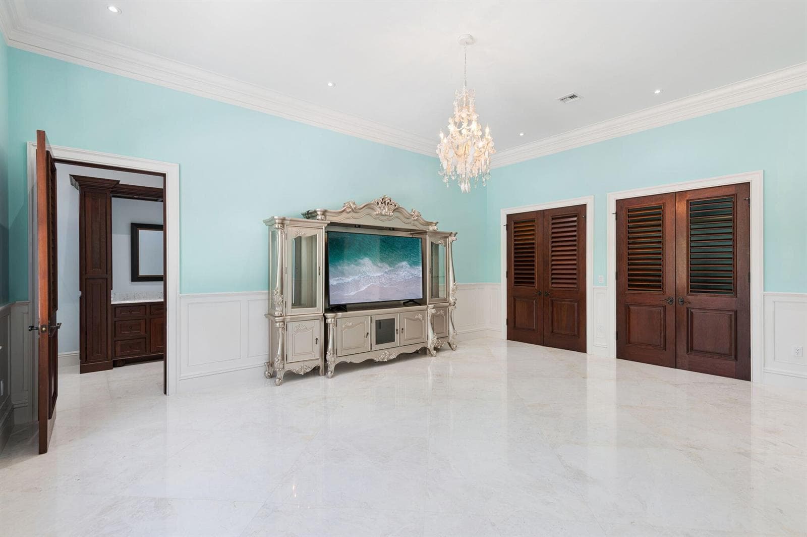 716 Reef Road photo 25