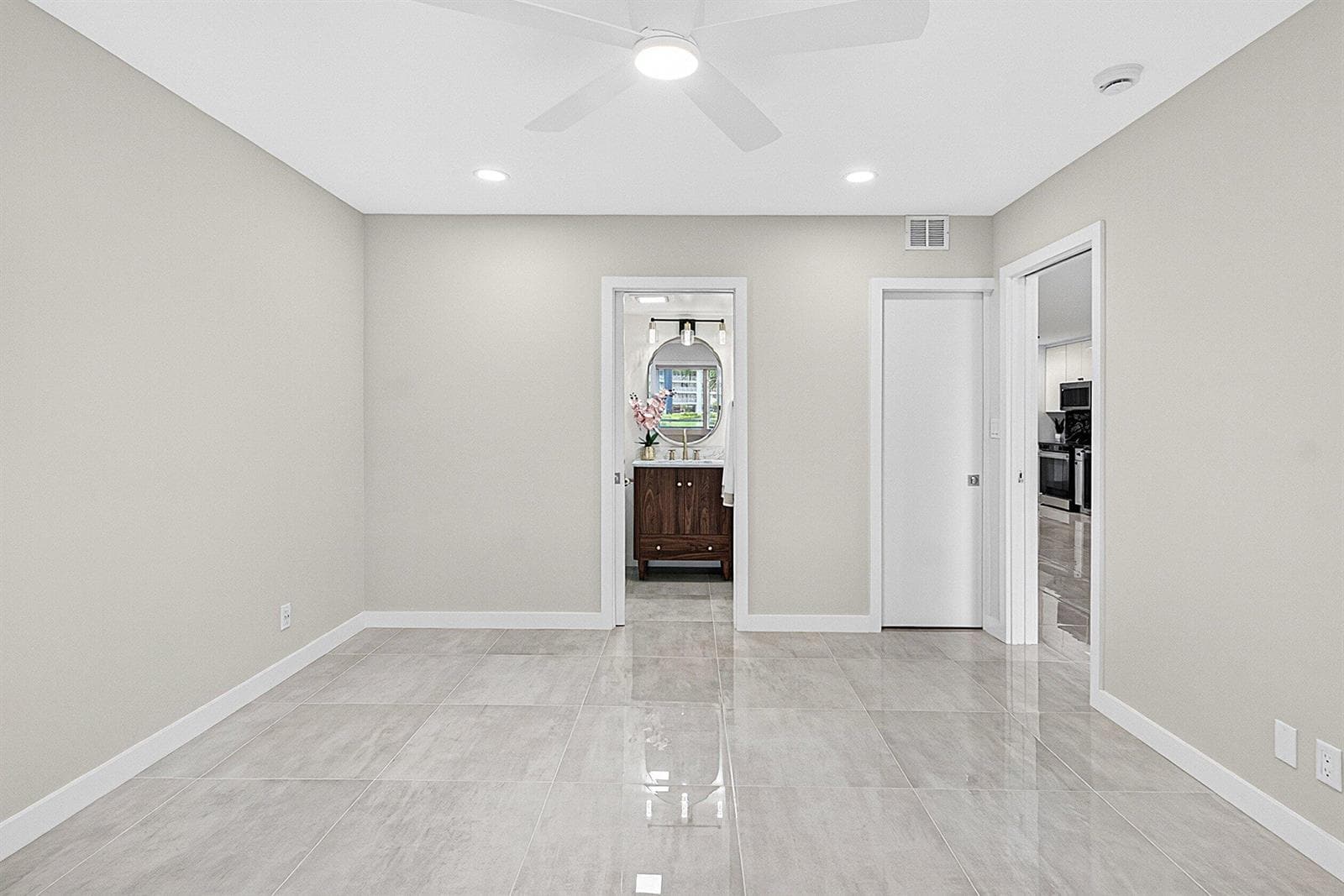 3351 Spanish Trail 212 photo 21