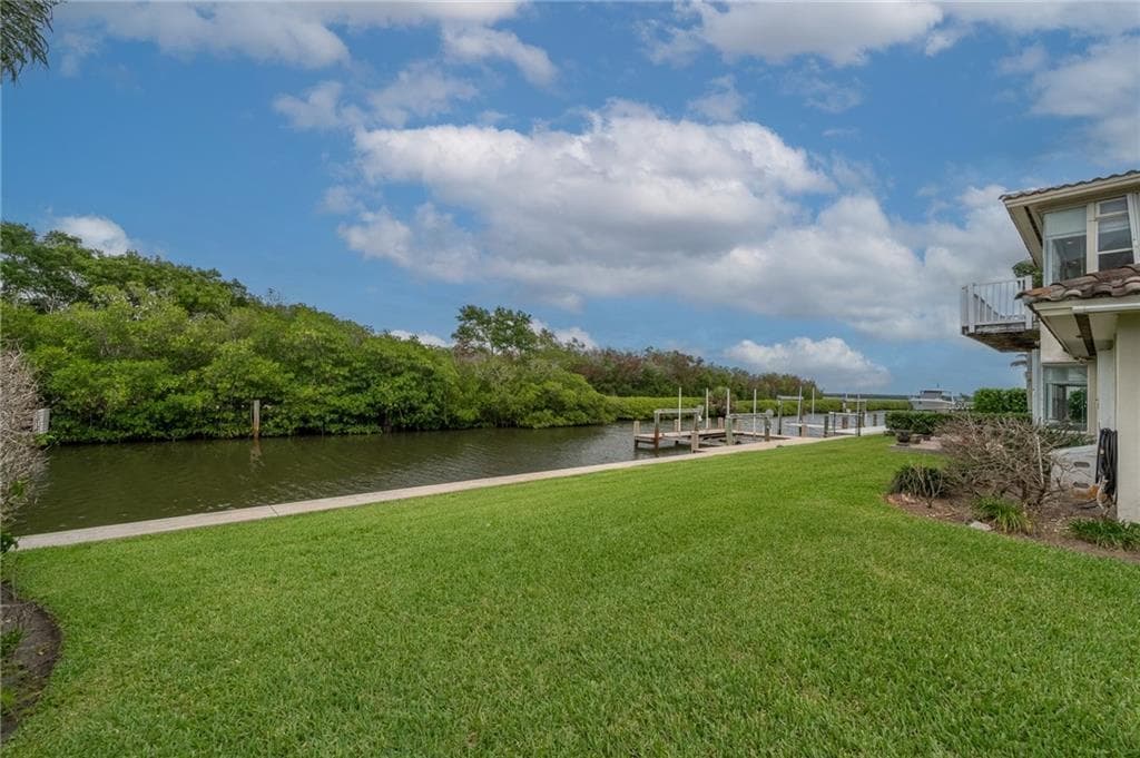 3586 Lucia Drive photo 25