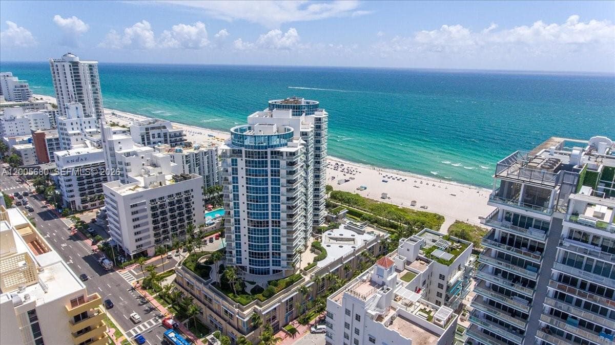 3801 Collins Ave 1105 photo 4