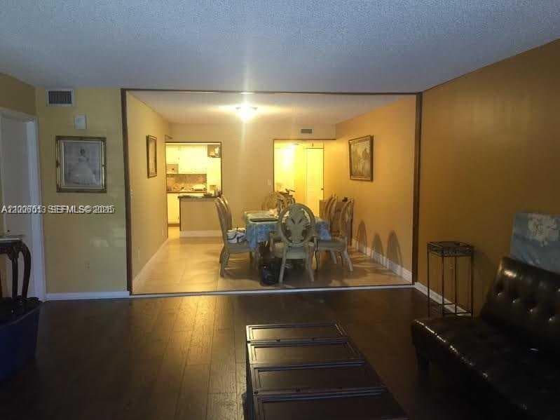 20840 San Simeon Way 209 photo 17