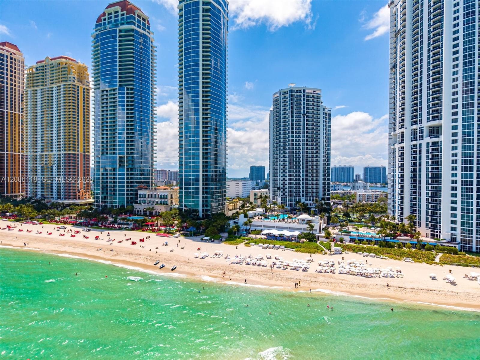 18001 Collins Ave 2209 photo 3