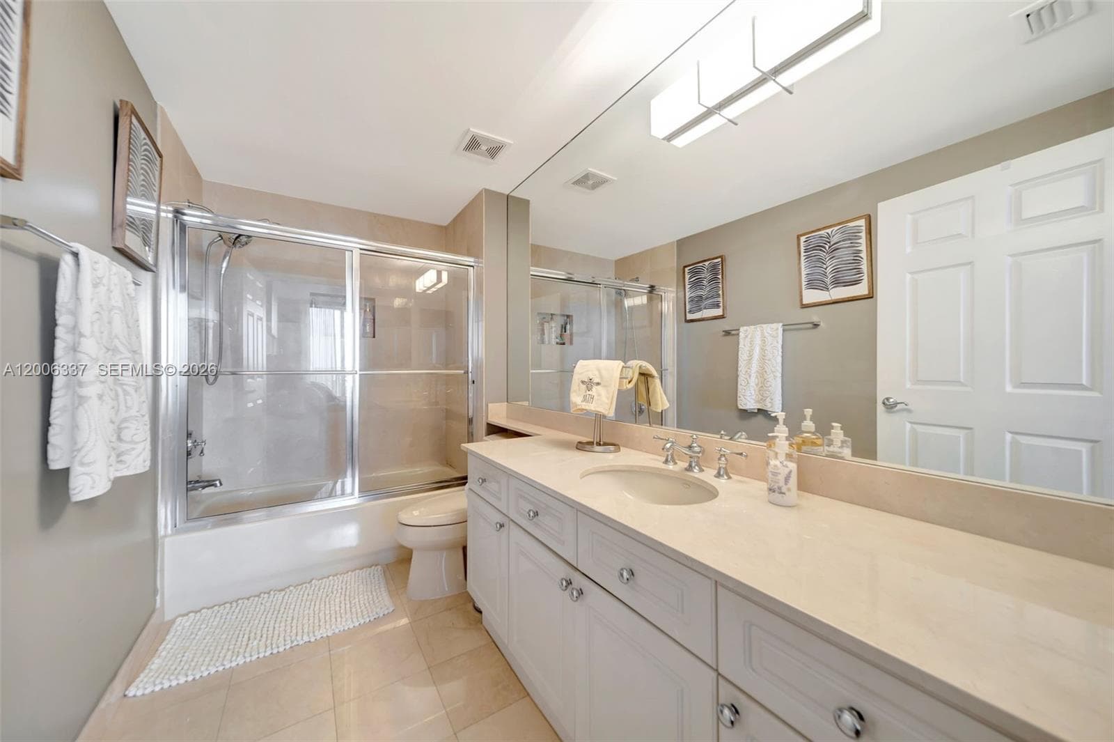 6051 N Ocean Dr 603 photo 12