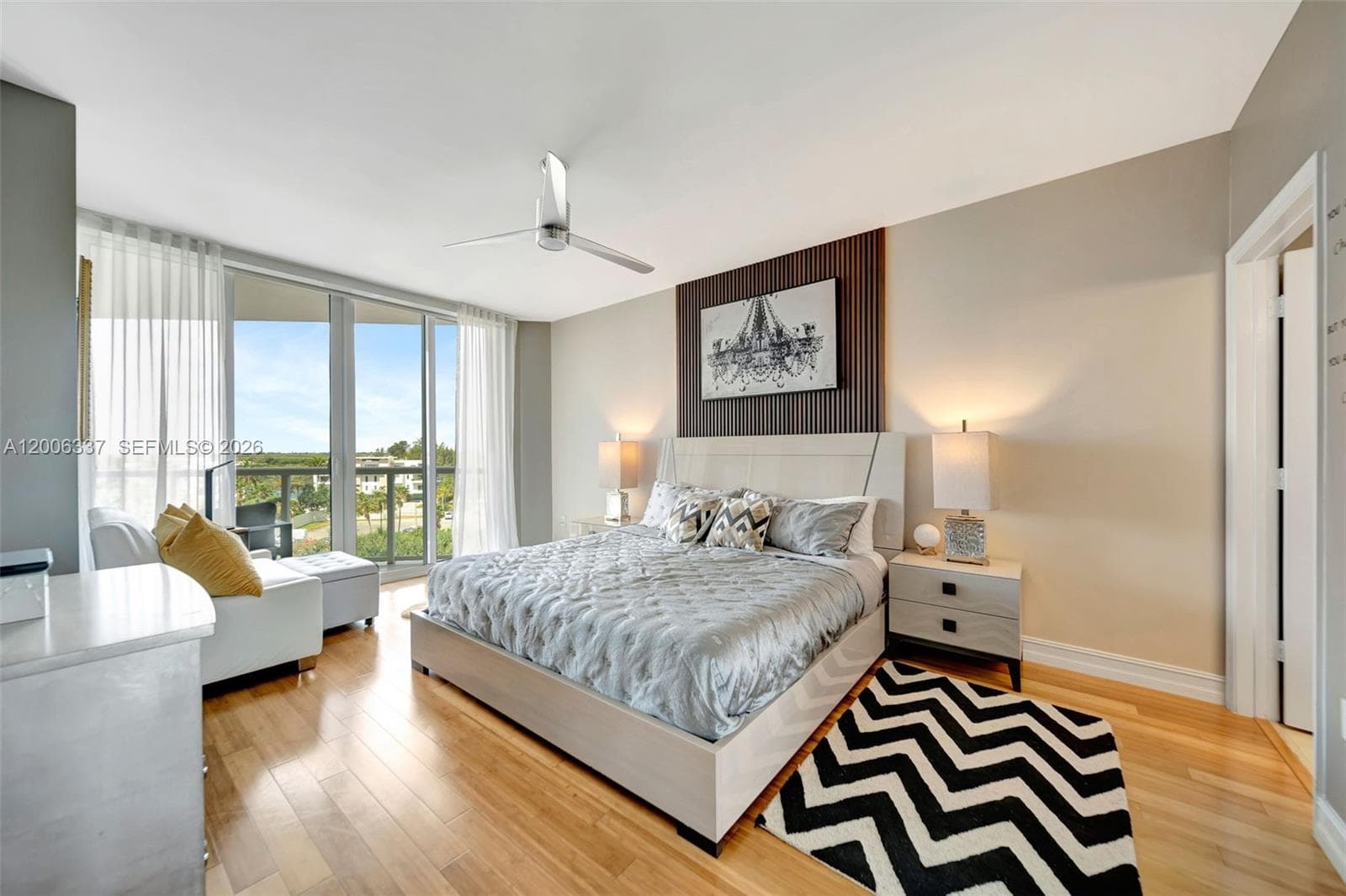 6051 N Ocean Dr 603 photo 8