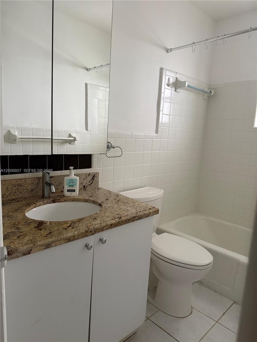 2600 S Ocean Dr S306 photo 11