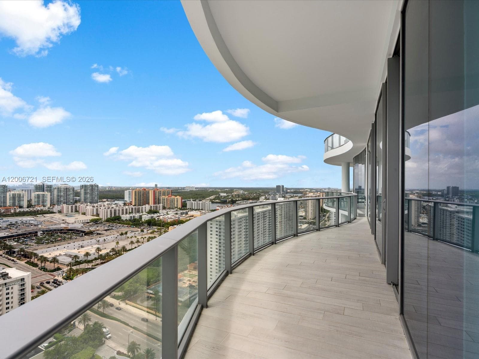 17475 Collins Ave 2302 photo 17