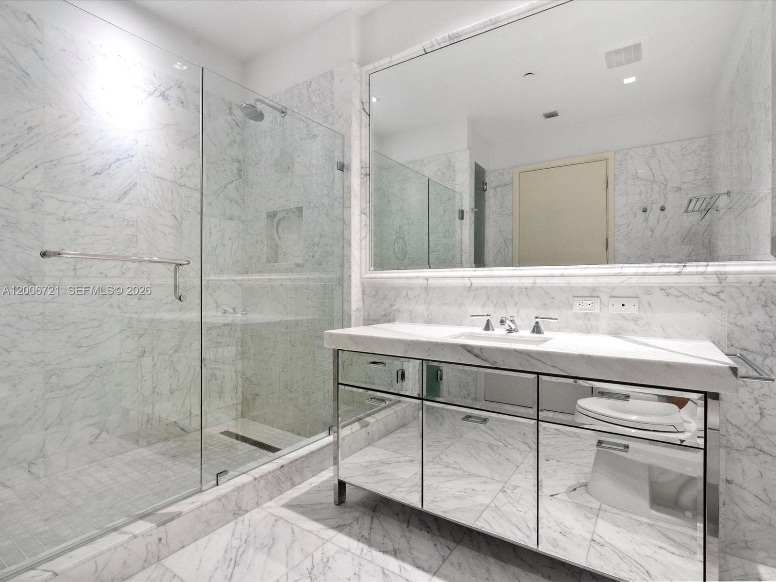17475 Collins Ave 2302 photo 22